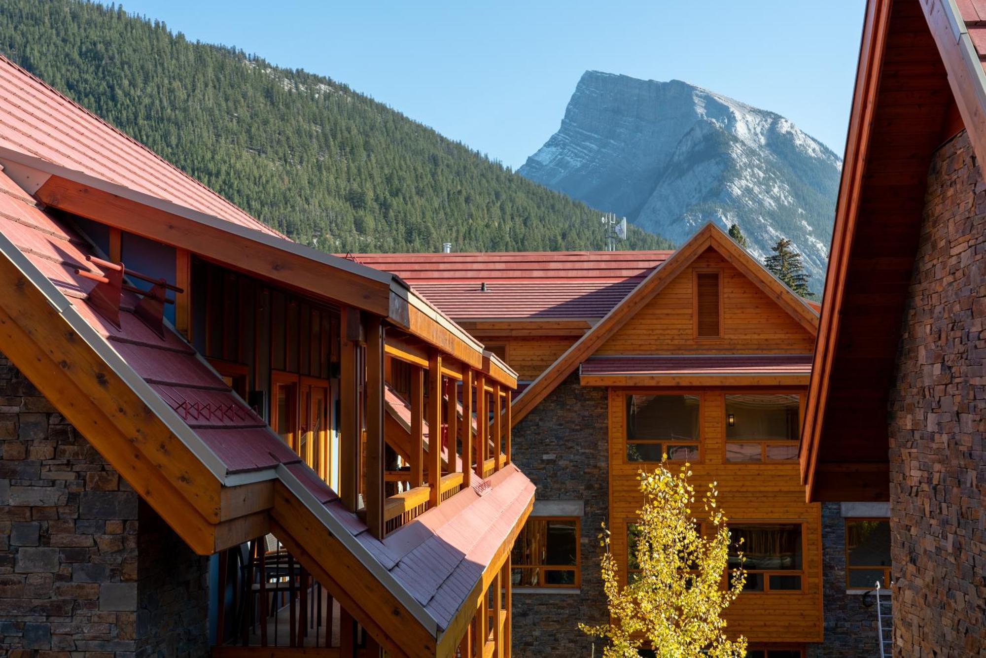 Moose Hotel And Suites Banff Exterior photo